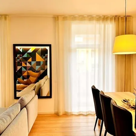 Lucky Alameda * Lisbon