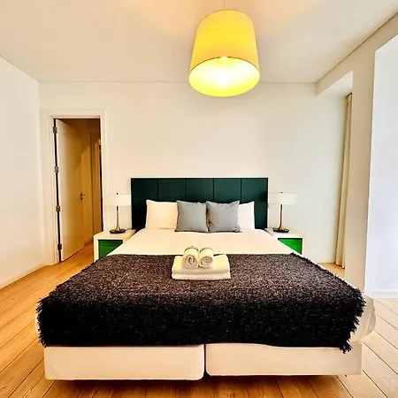 Lucky Alameda * Lisbon